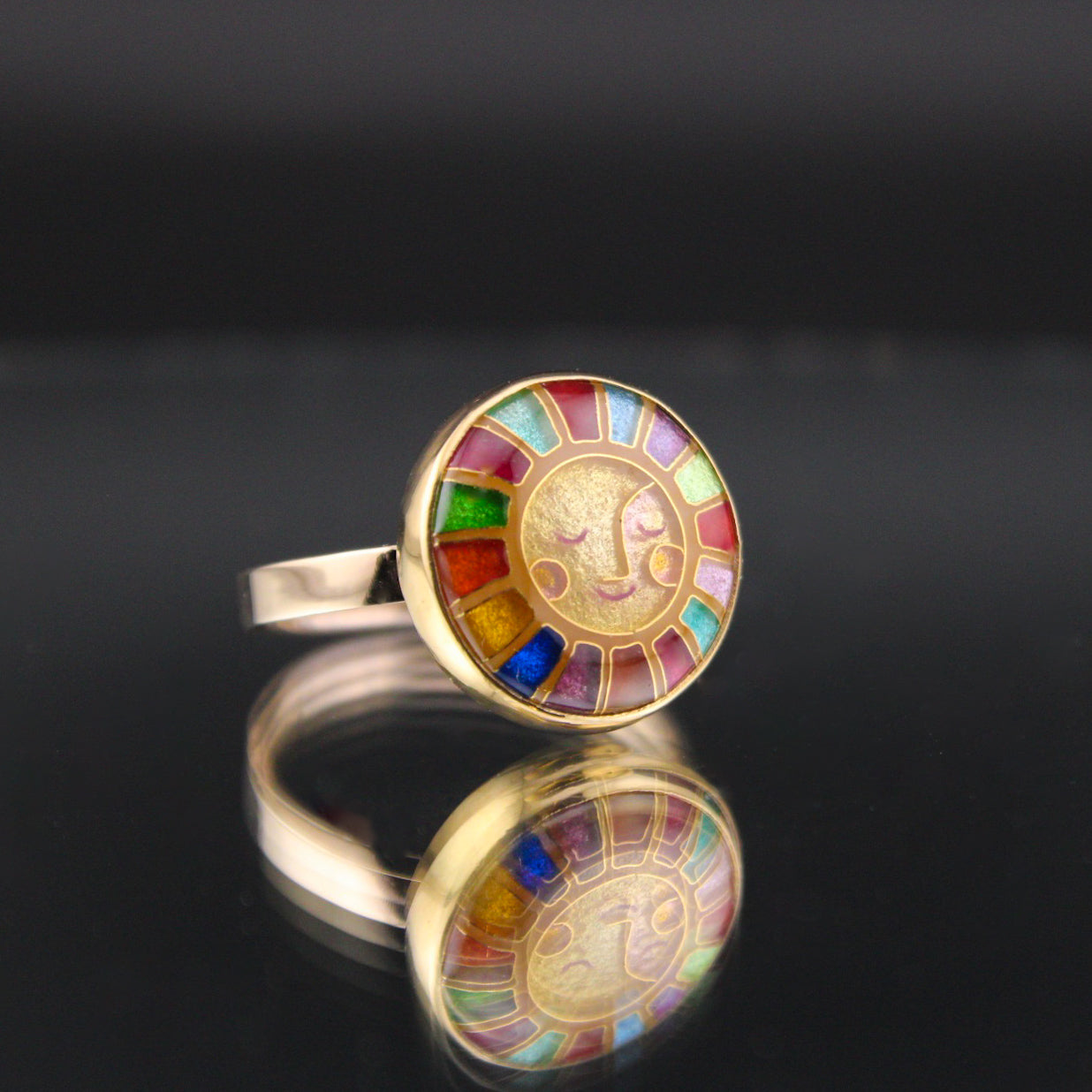 Custom ring