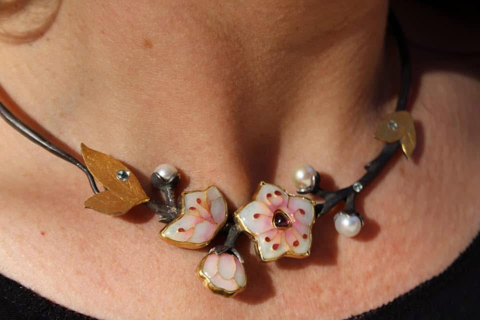 Pearl Blossom Collar